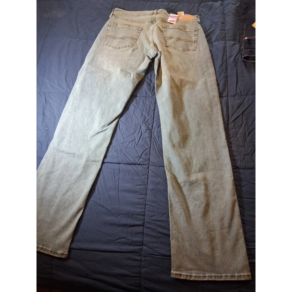 Levi Strauss Signature Mens Relaxed Fit Light Wash‎ Denim Jeans 32x34 New